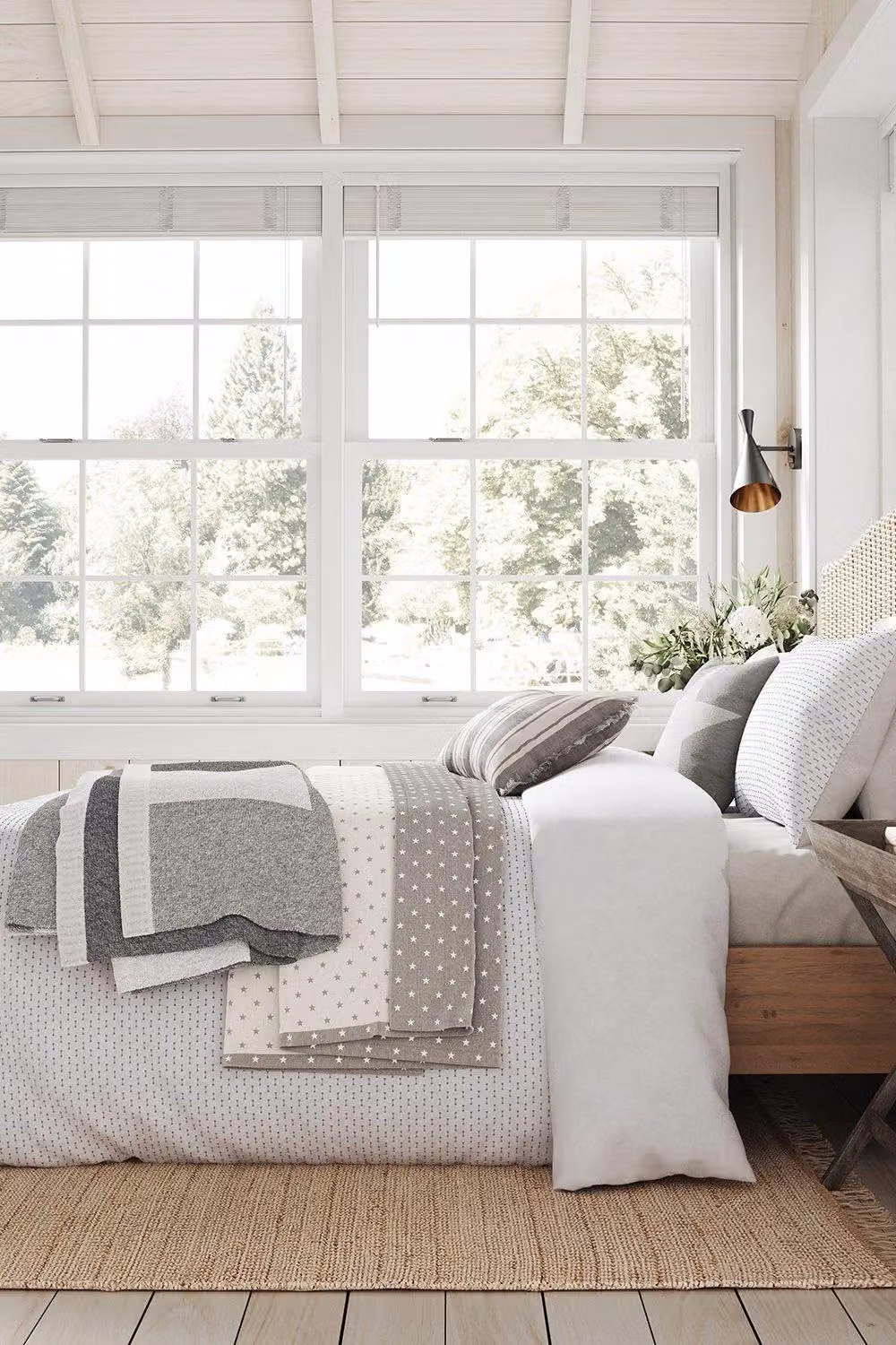 Helena Springfield Patchwork Knitted Throw in Grey, W/D/H: 150 x 130 x 1 cm – 2
