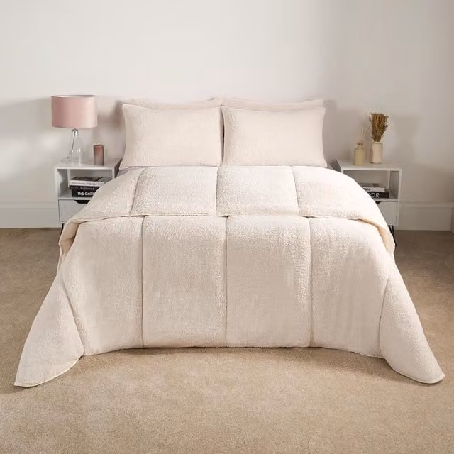 OHS Teddy Duvet and Pillowcase Set, 10.5 Tog, Beige/Yellow