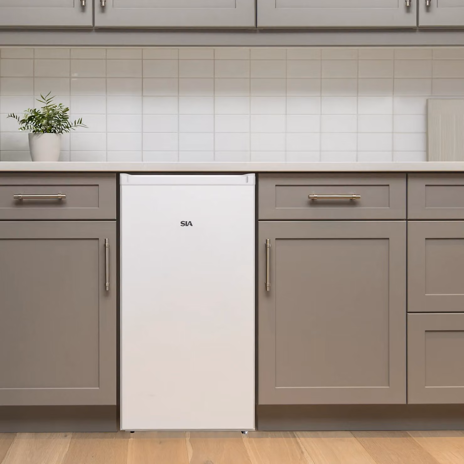 SIA White 83L Under Counter Fridge with Chiller SFR44WE – 2