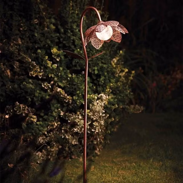 Garden Mile Solar Flower Bloom Stake Light in Bronze Effect
