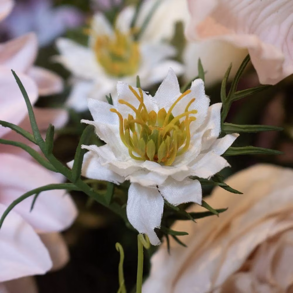 Lemon Pavilion Furniture and Decor The Natural Garden Collection Nigella Love In A Mist White – 2