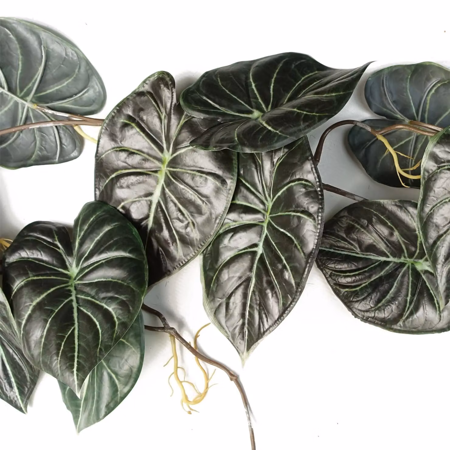 Leaf Artificial Hanging Trailing Alocasia Dragon Scale Plant in Green, 120 cm – 3