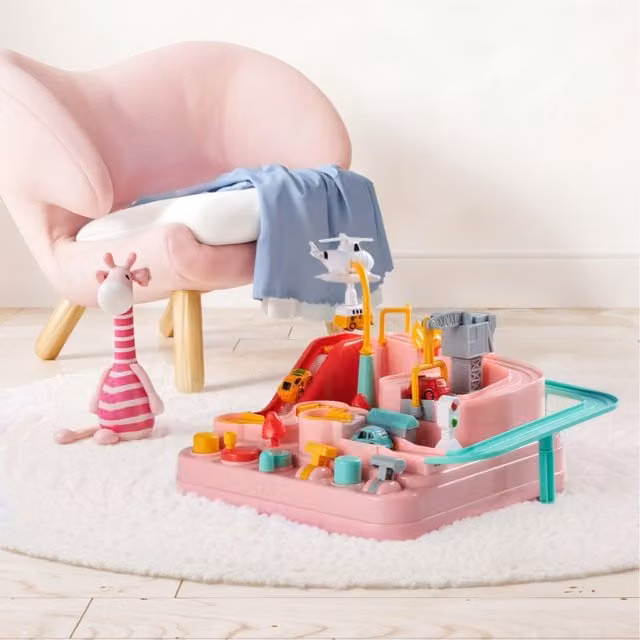 Livingandhome Pink Car Race Track Toy Set with Vehicles