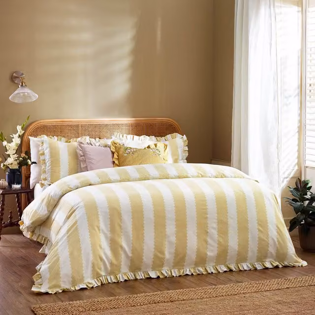 Make it a Home Reversible Striped Cotton Duvet Cover Set in Yellow, W: 180 cm x L: 200 cm