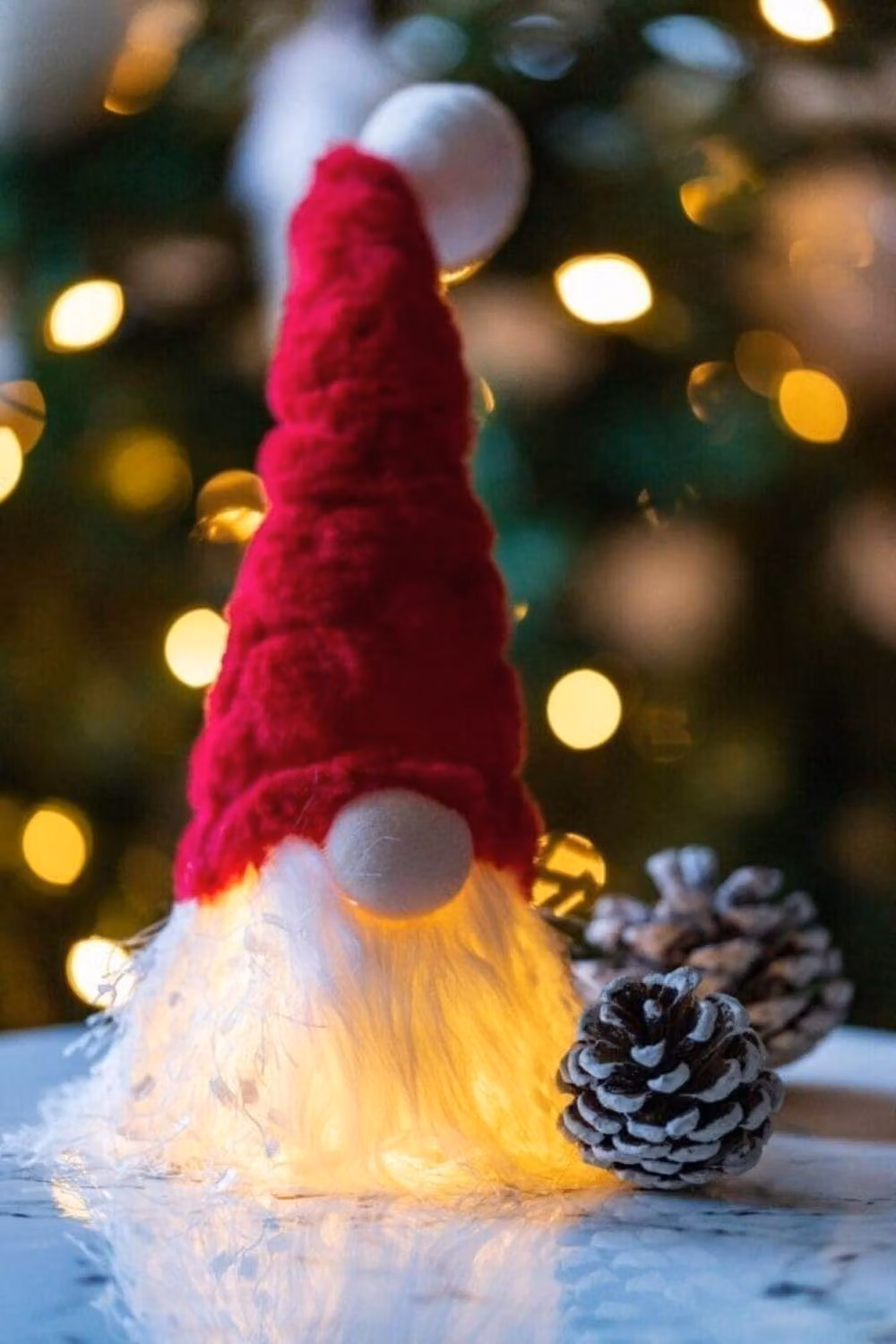 Marco Paul Pre-Lit Red Gonk Tabletop Christmas Decoration – 8