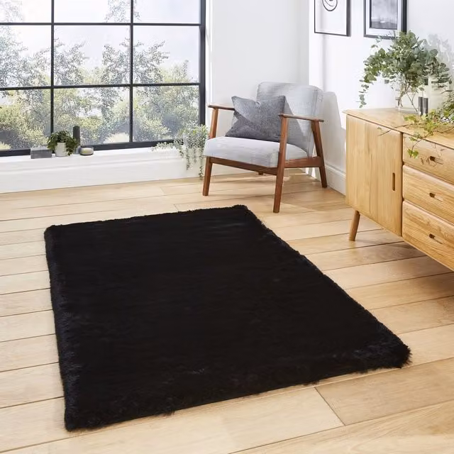 Terrys Super Teddy Plain Shaggy Rectangular Rug in Black