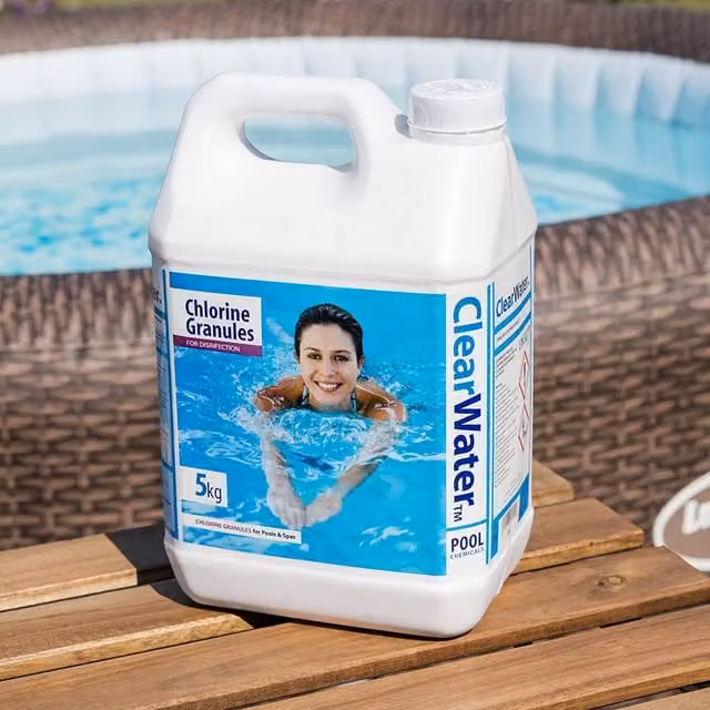 Clearwater Chlorine Granules for Disinfection, 5 kg, White