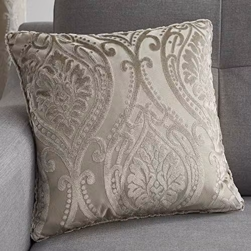 Curtina Luxury Damask Cushion in Beige Velvet with Natural Ivory Floral Design, W/D/H: 43 x 43 x 43 cm – 2