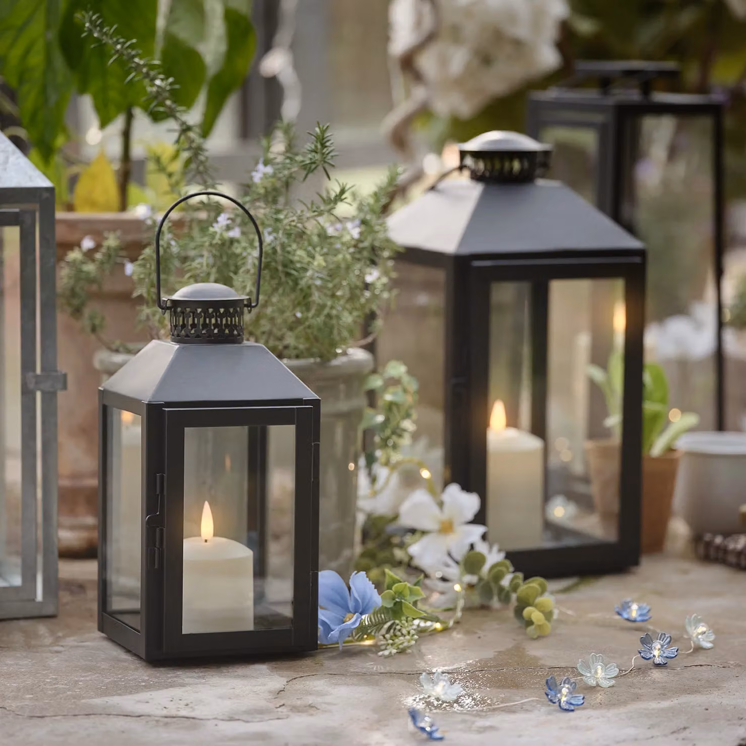 Lights4fun Seaton Lantern Duo with TruGlow Candles in Black Metal – 1