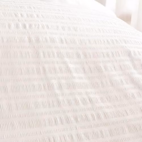 OHS Double Duvet Cover Set with Matching Pillowcases in White, Embossed Design – 2