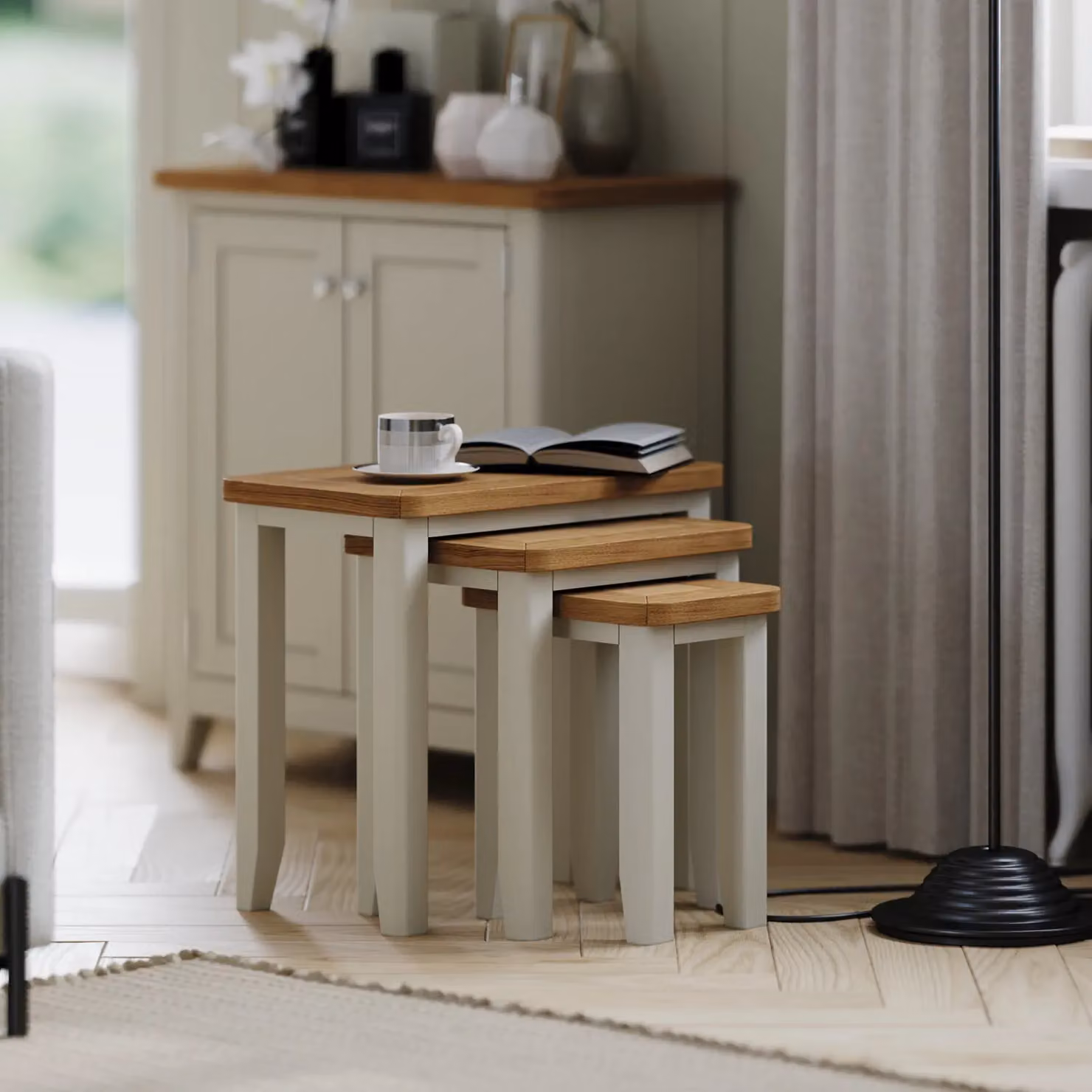 Rest Relax Windham Lacquered Wood Nest of 3 Tables in Grey, W/D/H: 55 x 50 x 36 cm, 55 x 50 x 36 cm, 55 x 50 x 36 cm – 2
