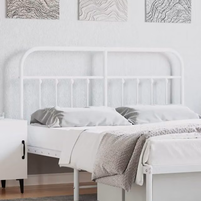 Berkfield Home Classic Metal Headboard in White, 135 cm
