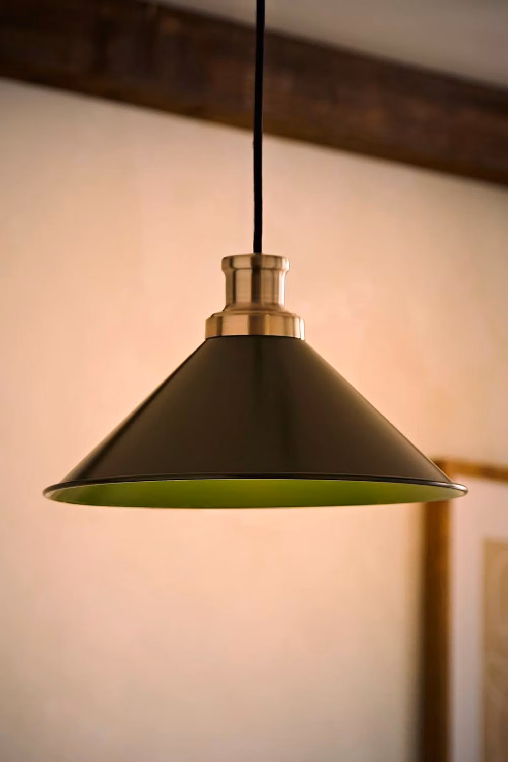 ValueLights Morgan Tapered Metal Rolled Edge Lampshade in Dark Green – 2