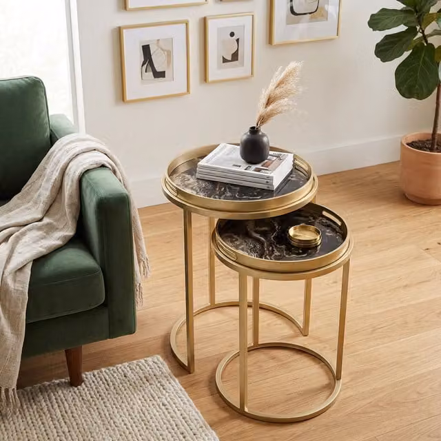 Maison Des Cadeaux Set of 2 Modern Round Faux Marble Nesting Tables with Gold Metal Legs