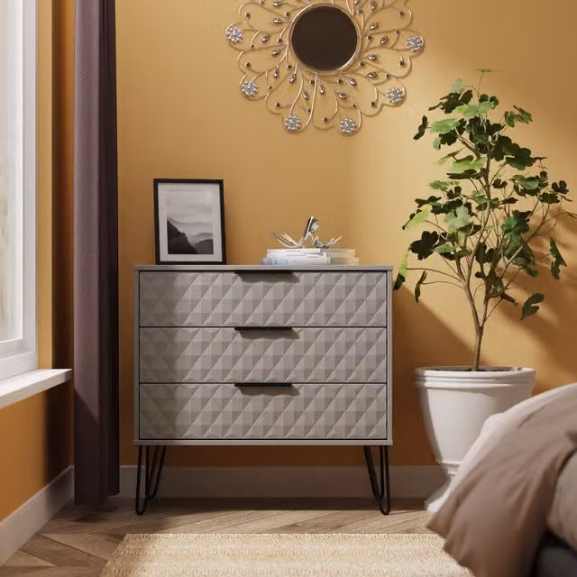 2 U Islay Ready Assembled 3 Drawer Chest in Dark Grey – 1