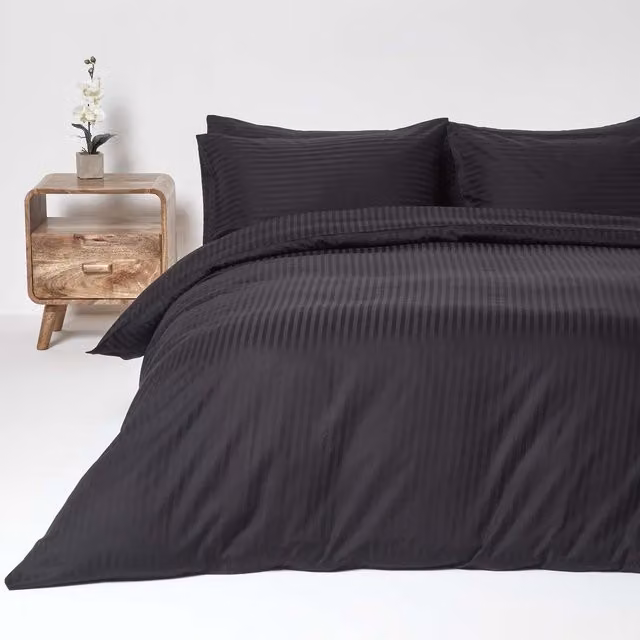 Homescapes Black Striped Combed Cotton Duvet Cover and Pillowcase Set, W/D/H: 180 x 200 cm