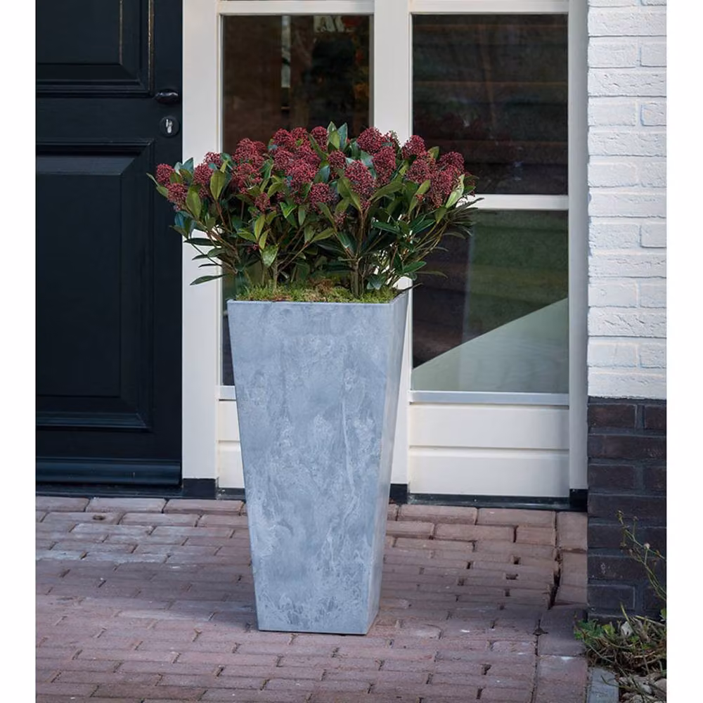 Artstone Ella Vase in Grey, W26 x D26 x H49 cm – 2