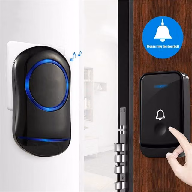Nordara Wireless LED Flash Doorbell with Wall Plug in Black