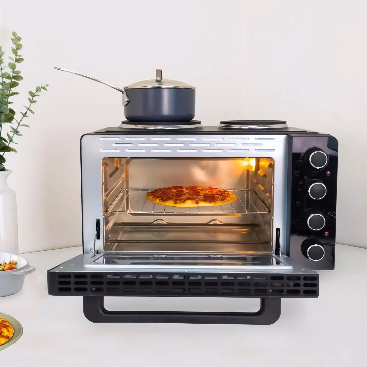 Hamilton Beach 28L Mini Oven with Double Hotplate in Black – 2