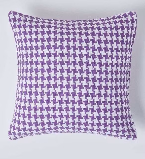 Homescapes Purple Houndstooth 100% Cotton Cushion Cover, W/D/H: 60 x 60 x 1 cm – 1