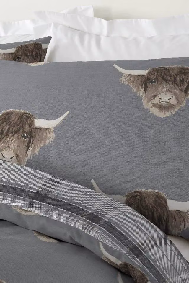 Fusion Highland Cow Print and Tartan Reverse Reversible Duvet Cover Set, Grey, W: 200 cm x D: 200 cm – 2