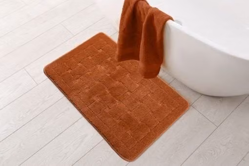 New Edge Blinds Orange Rectangular Bath Mat, Width: 45 cm, Drop: 75 cm – 1