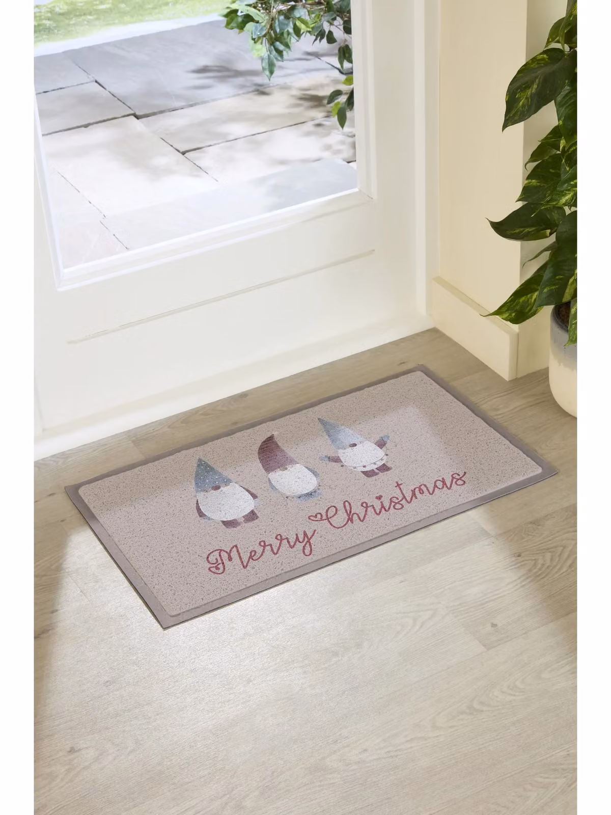 Artsy Mats Gnome Merry Christmas Doormat in Beige, W 70 cm x D 40 cm – 2