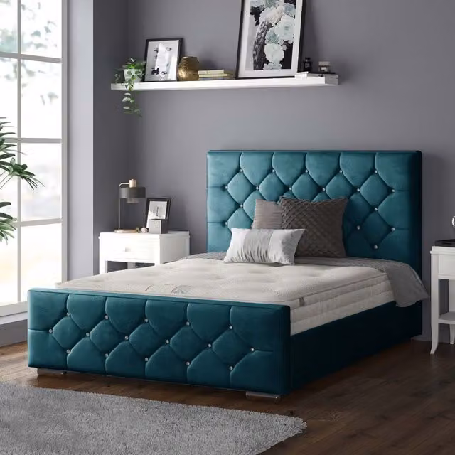 IH Design Chesterfield Upholstered Velvet Bed Frame in Petrol Green, W/D/H: 140 x 200 cm