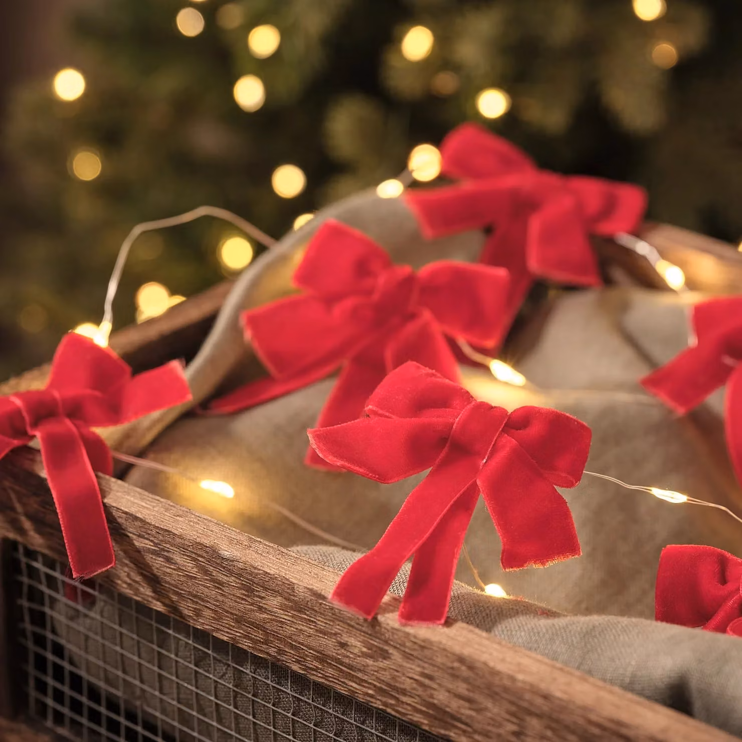 Red Velvet Bow Warm White Micro LED Christmas Garland with Timer