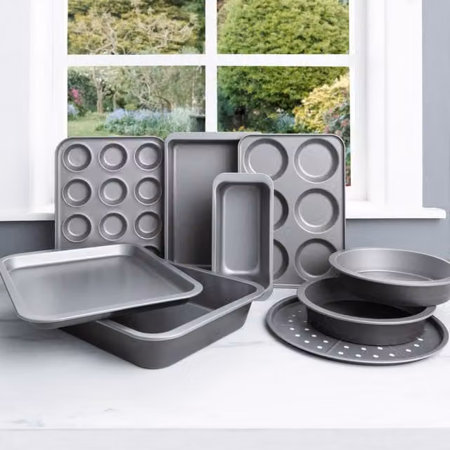 Baker and Salt Classic Non-Stick 10 Piece Large Family Bakeware Set, Silver