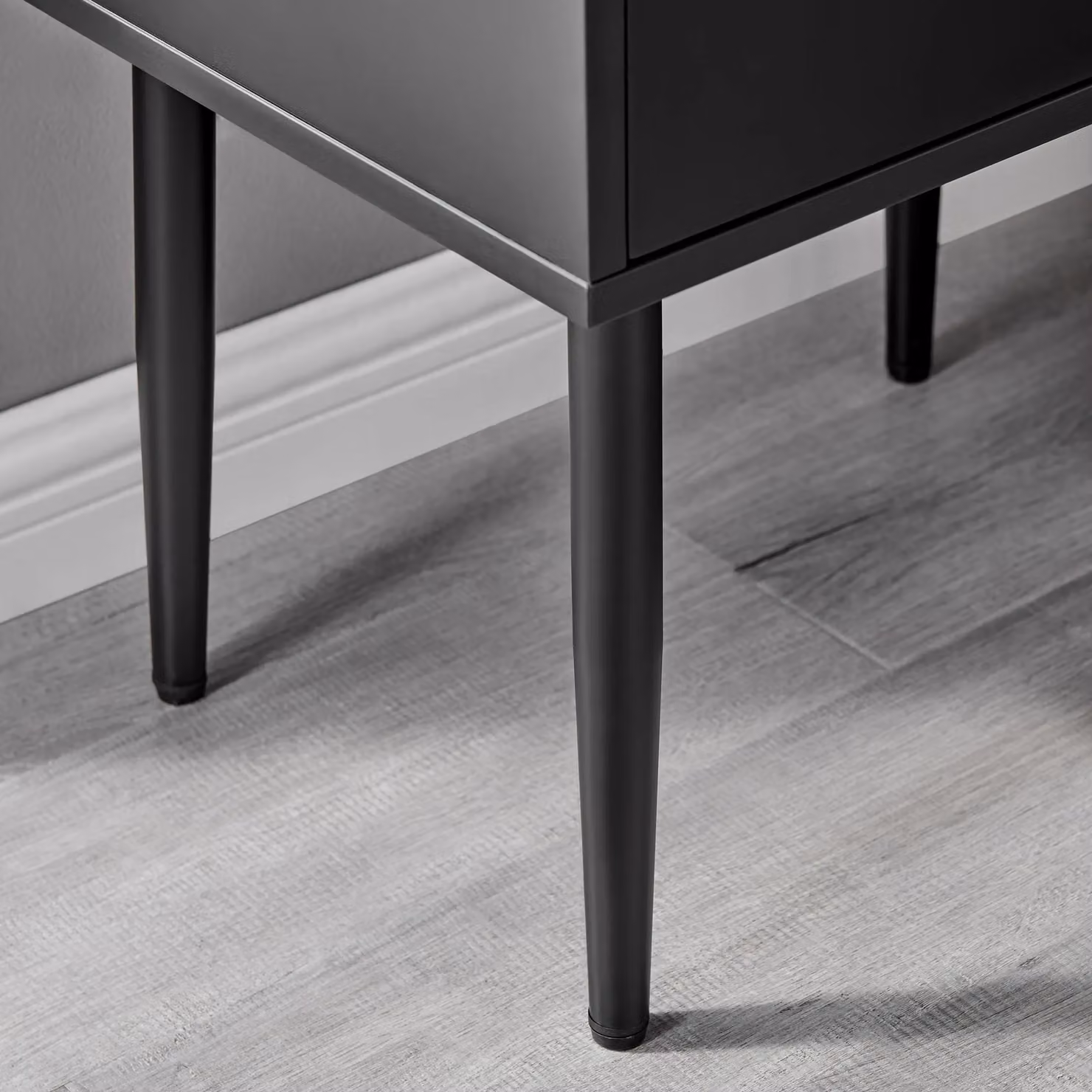 FurnitureboxUK Taylor Modern Lacquered Wooden Bedside Table with 2 Drawers and Gold Handles in Black – 3