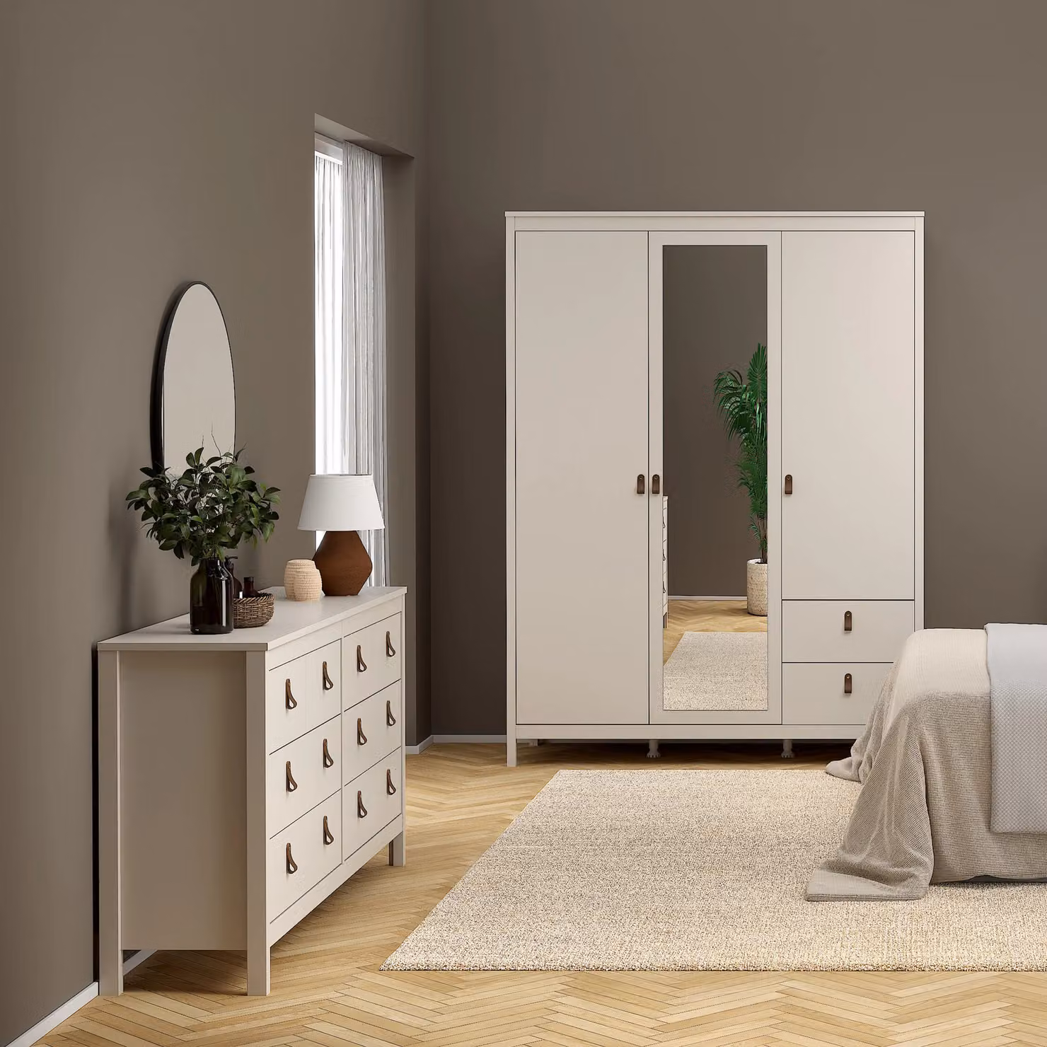 Furniture To Go Barcelona Double Dresser with 4+4 Drawers in Cashmere Beige – 2
