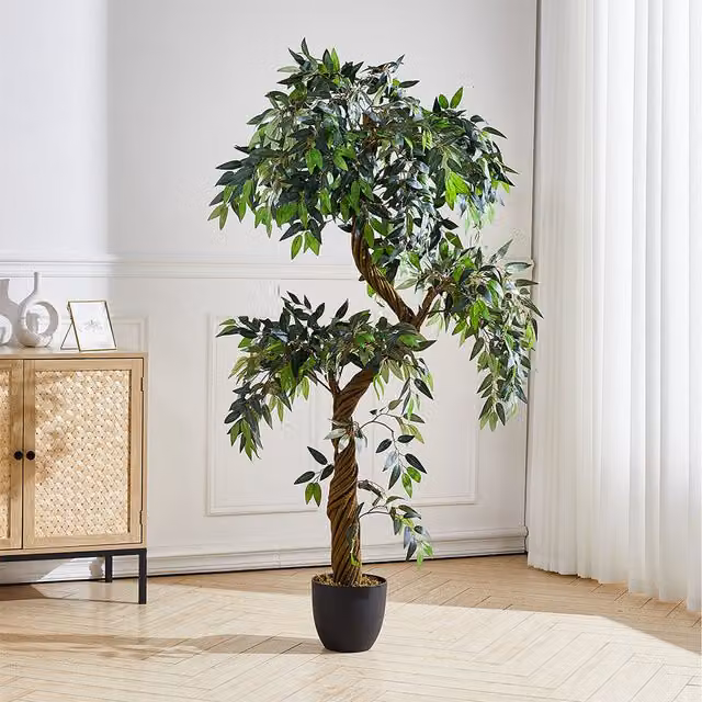 Livingandhome Artificial Green Eucalyptus Tabletop Tree in a Black Plastic Pot