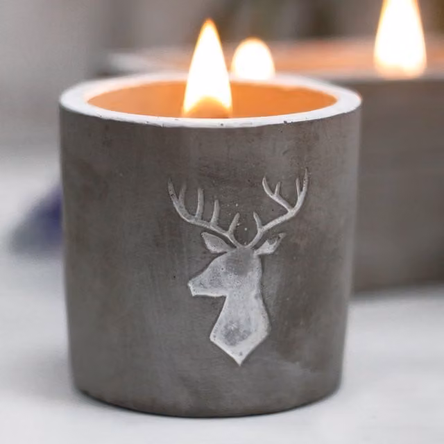 KDMK Medium Pot Stag Head Whiskey Pot in Woodsmoke Grey Concrete