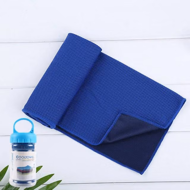 Quipulse Two-Tone Cooling Towel in Navy Blue