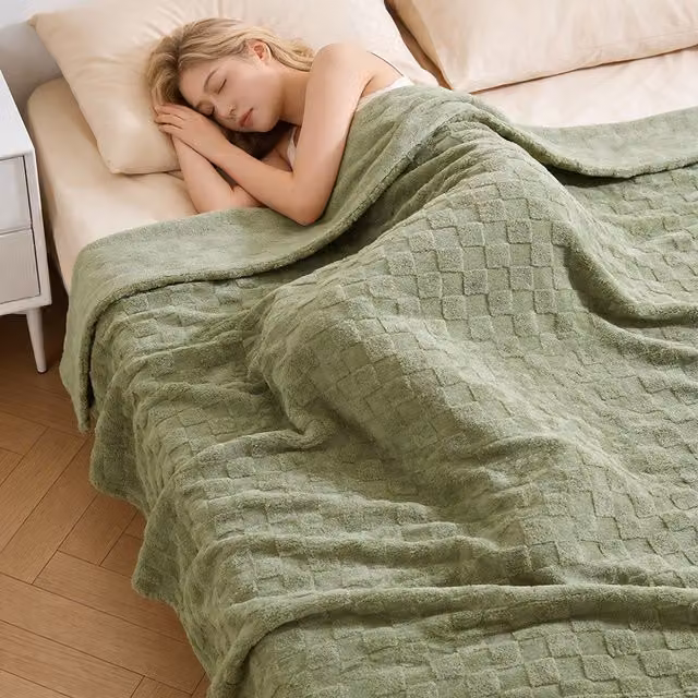 Livingandhome Green Checkered Reversible Double Face Throw Blanket, W: 150 cm