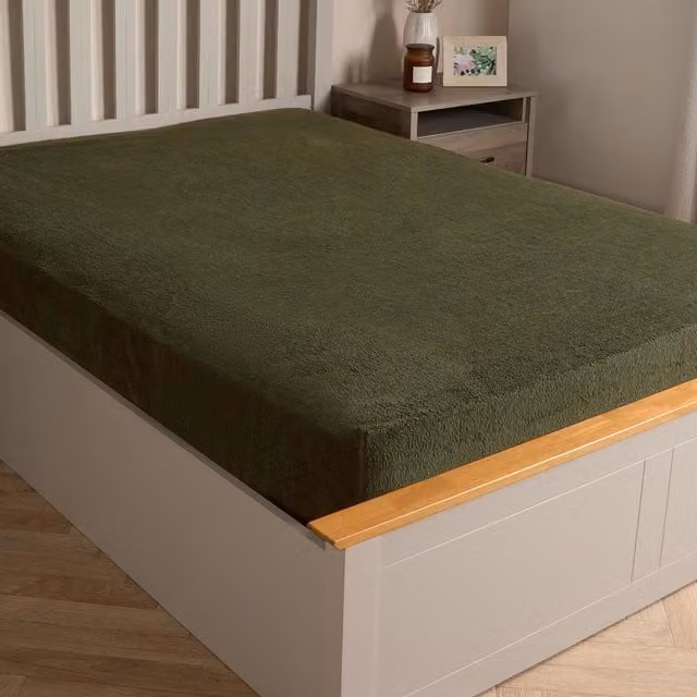 Brentfords Teddy Fleece Thermal Fitted Bed Sheet, Green, W: 140 cm, L: 200 cm