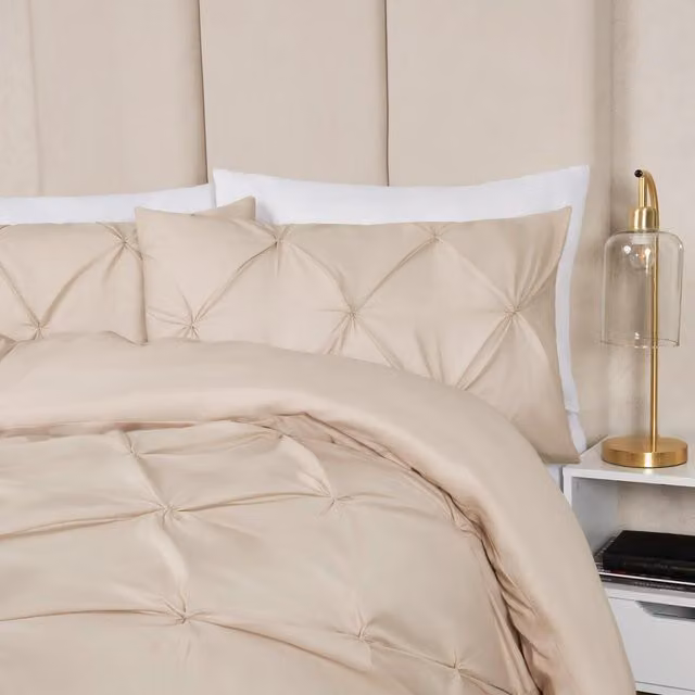 Highams Diamond Pintuck Duvet Set and Pillowcase in Yellow, W/D/H: 200 x 220 cm
