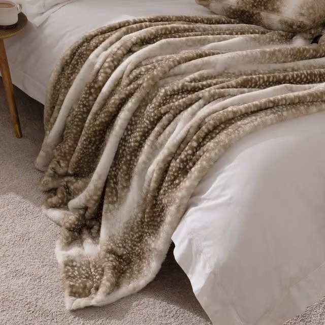 Paoletti Fawn Deerskin Printed Faux Fur Throw in Brown and Beige, W/D/H: 130 x 180 cm – 3