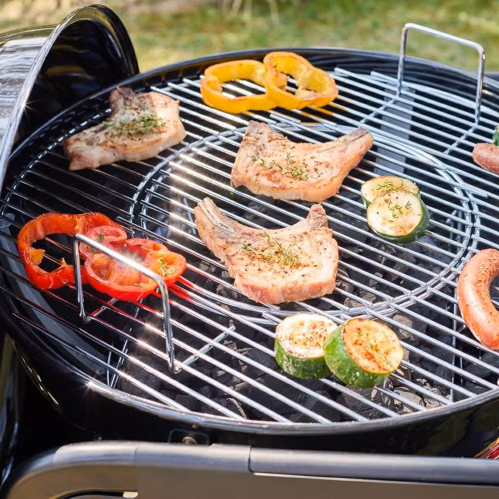 Sweek Round Charcoal Barbecue in Black, Enamelled Steel with Trolley and Thermometer, Diameter: 53 cm – 4