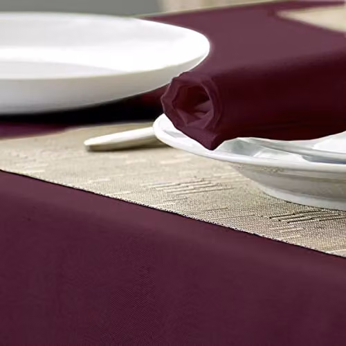 Vision Linens Plain Round Polyester Tablecloth in Red, Diameter: 132 cm – 2
