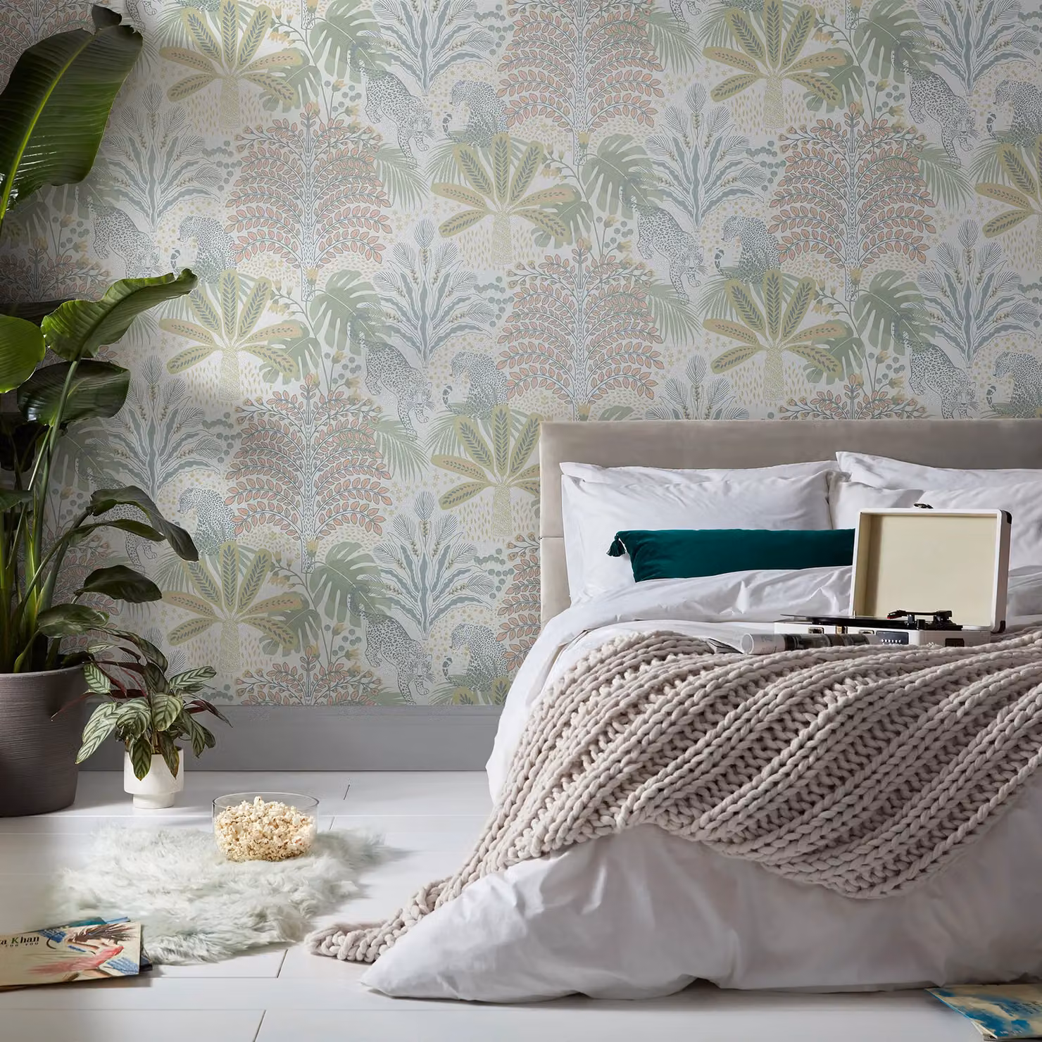 Envy Savannah Pastels Natural Floral Wallpaper in Beige, W/H: 52 cm x 1000 cm – 2