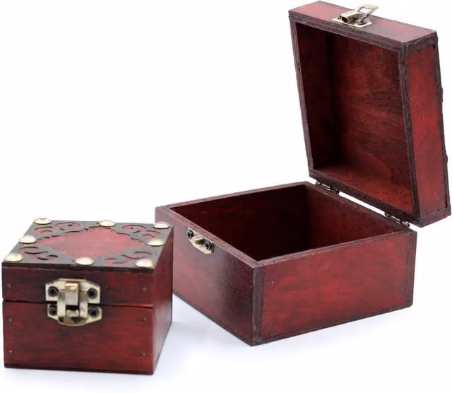 KDMK Set of 2 Vintage Gothic Square Solid Wood Trinket Boxes in Red