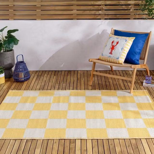 Furn Checkerboard Woven Outdoor Rug in Yellow, W/D: 120 x 180 cm
