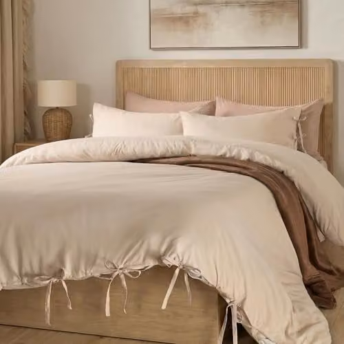 OHS Bedding Double Microfibre Duvet Set with Matching Pillowcases, Beige, W/D/H: 200 x 200 cm