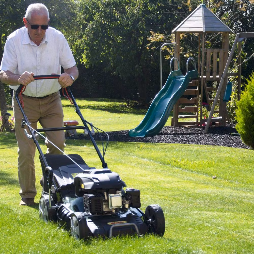 Webb Classic Self Propelled Petrol Rotary Lawnmower in Green – 6