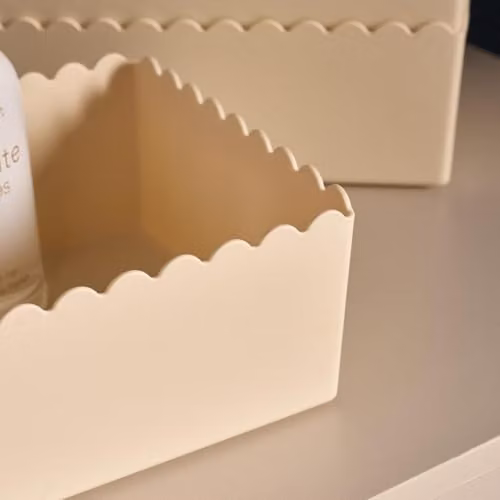 OHS 2 Pack Scallop Edge Plastic Storage Organiser Trays in Beige – 3