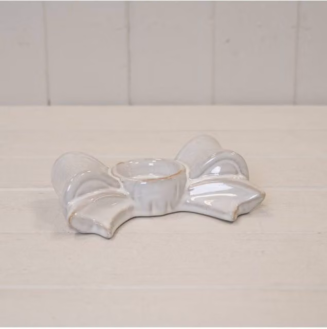 KDMD Natural Ceramic Bow Tealight Candle Holder in Beige and White