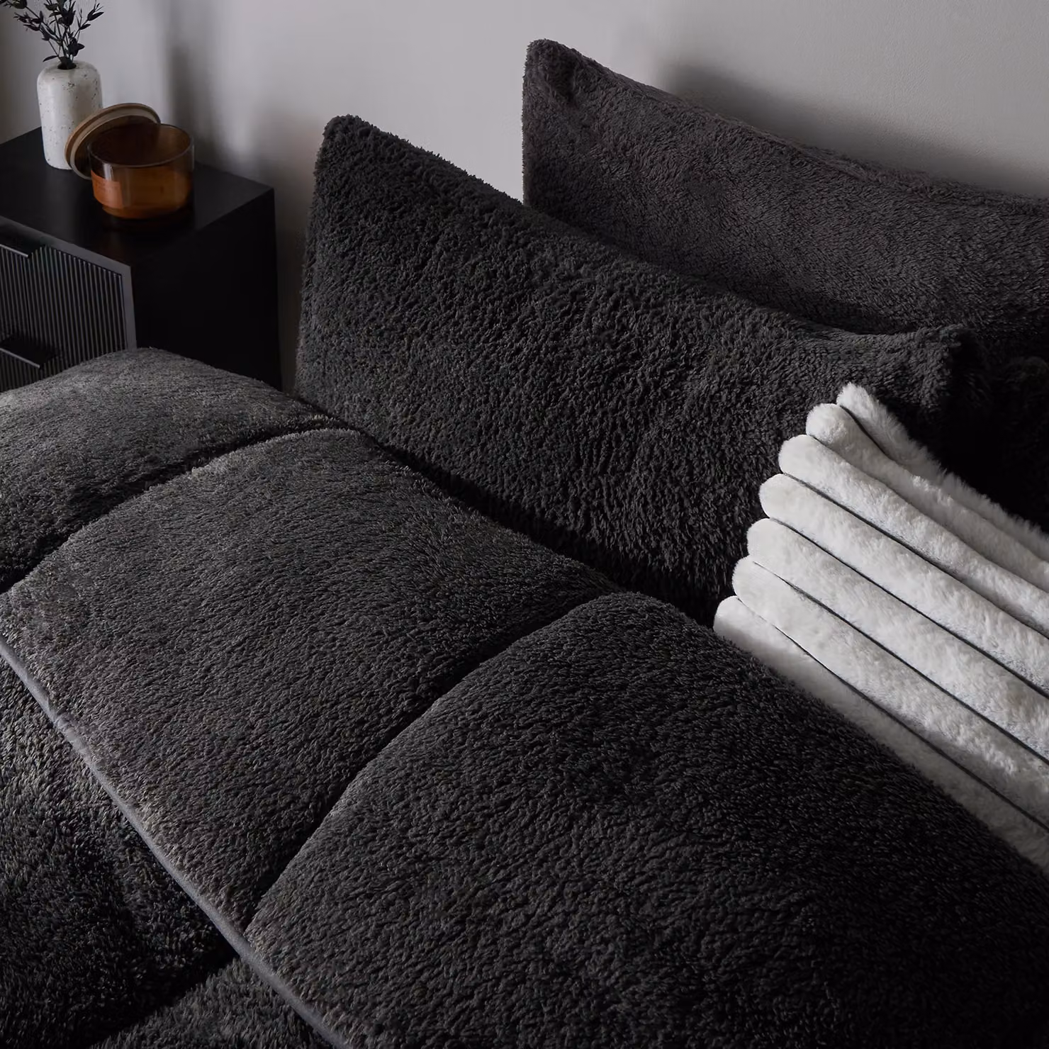 OHS Teddy Fleece 10.5 TOG Coverless Duvet and Pillowcase Bedding Set in Charcoal Grey, King Size – 2