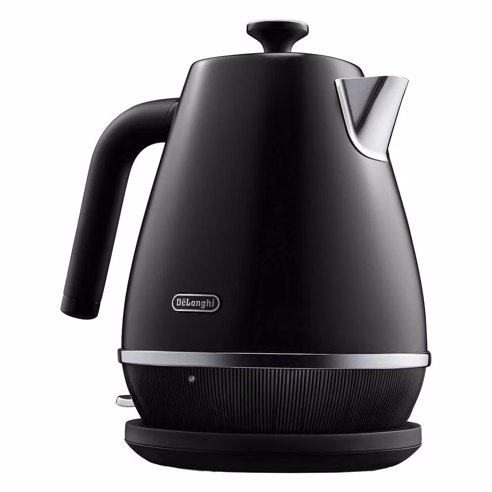 DeLonghi Distinta X Black Stainless Steel Kettle 1.7 l and 4 Slice Toaster Set – 2